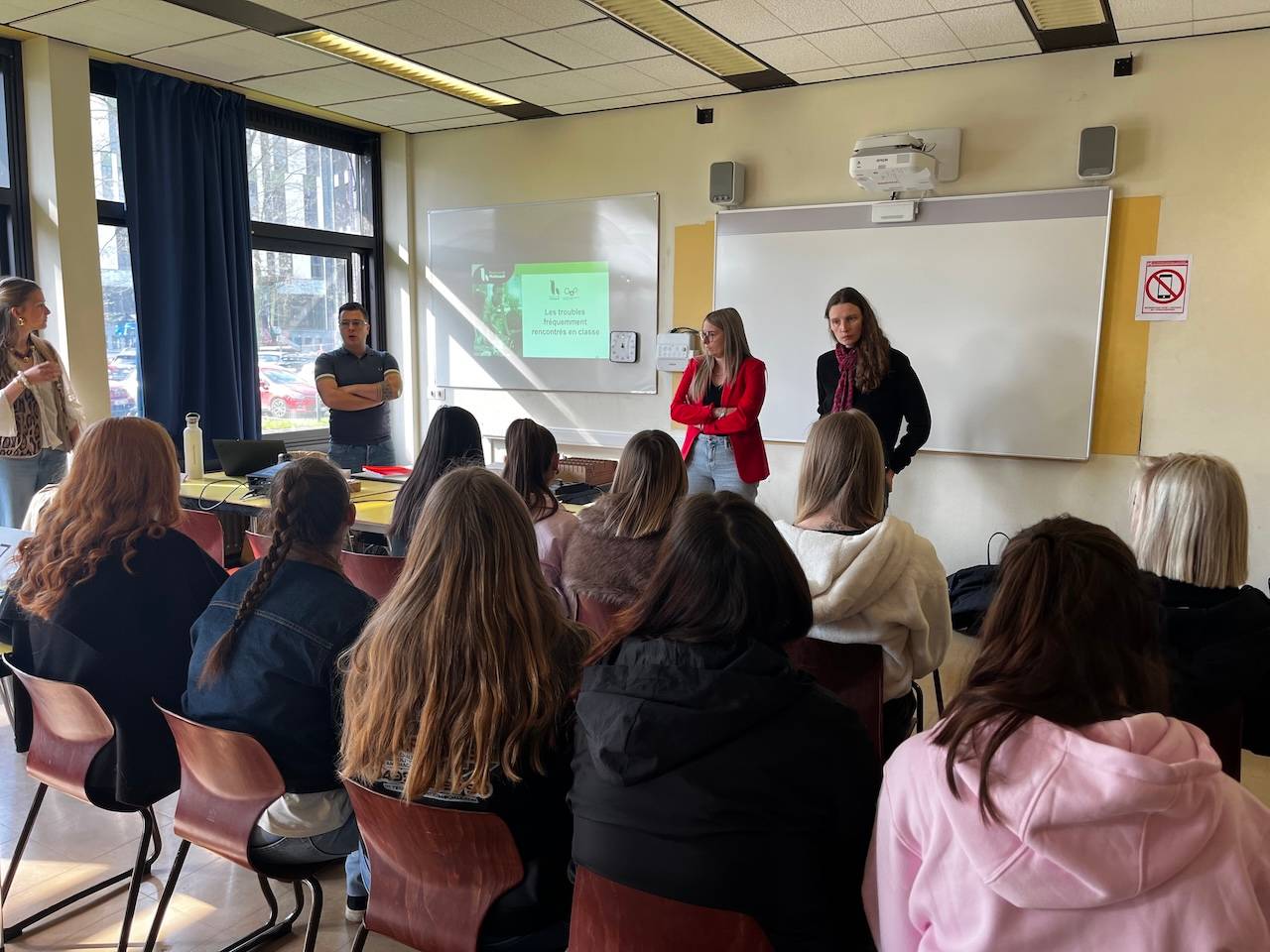 Sensibilisation aux troubles DYS : un projet inclusif au Nursing