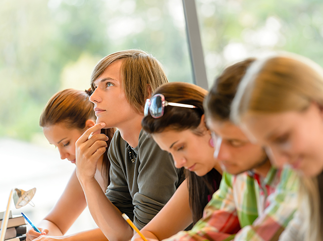 Découvrez l’enseignement provincial de Wallonie-Picarde