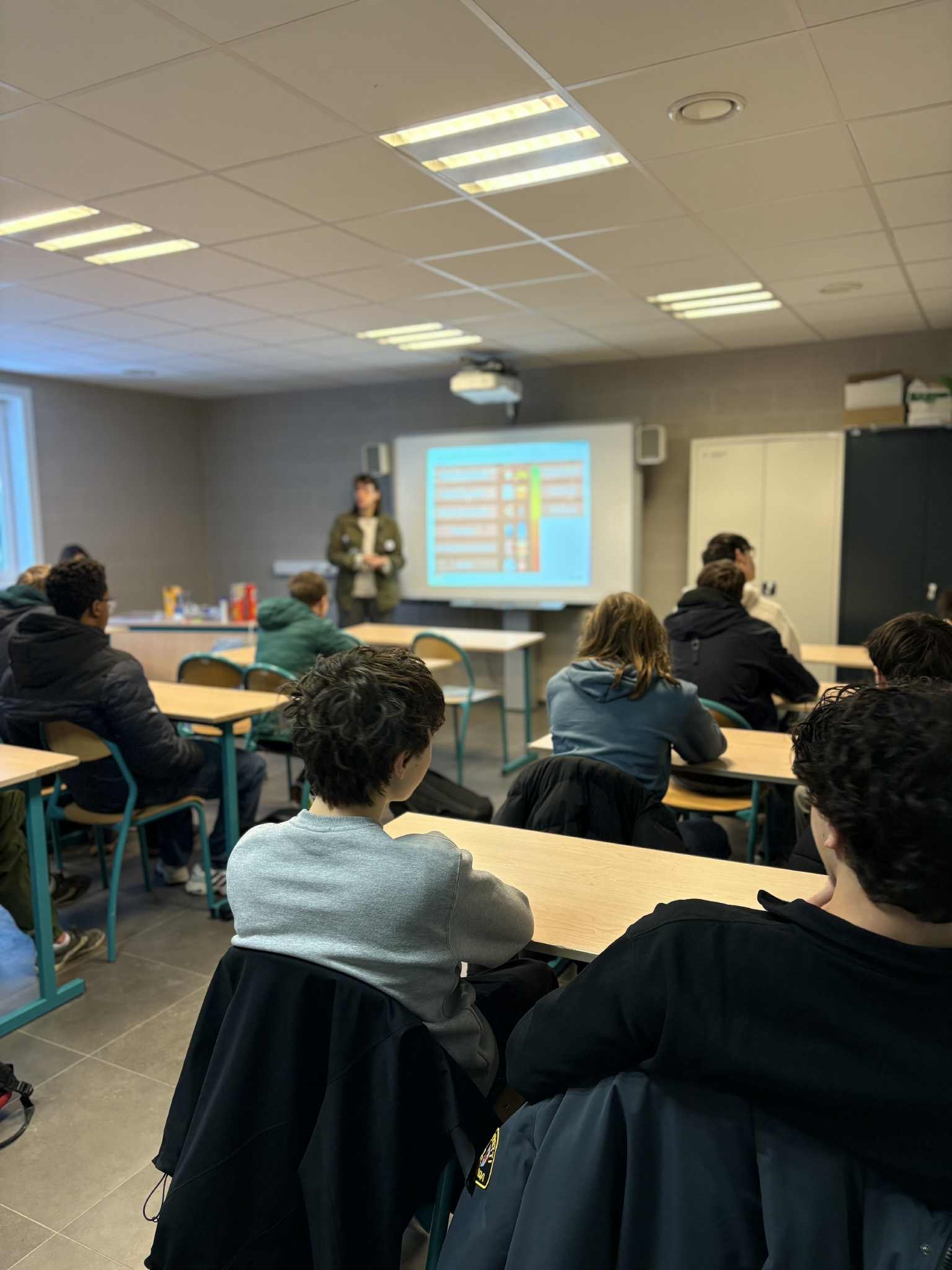 La sensibilisation se poursuit avec IPALLE pour une Ecole + Propre