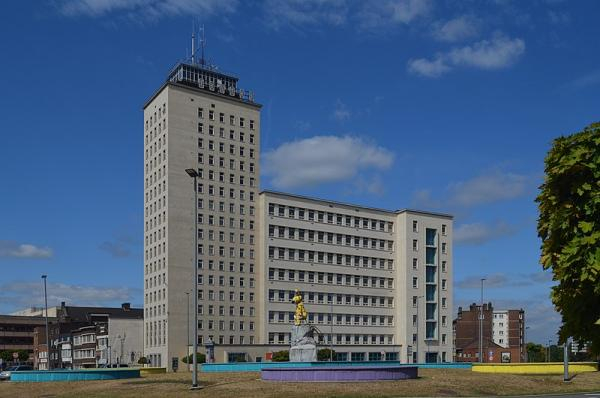 800px Charleroi Université du Travail La Vigie hennuyère et la Cité juvénile 03